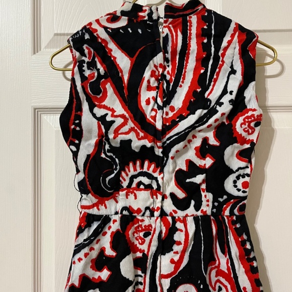 Vintage red and black dress - Picture 6 of 15